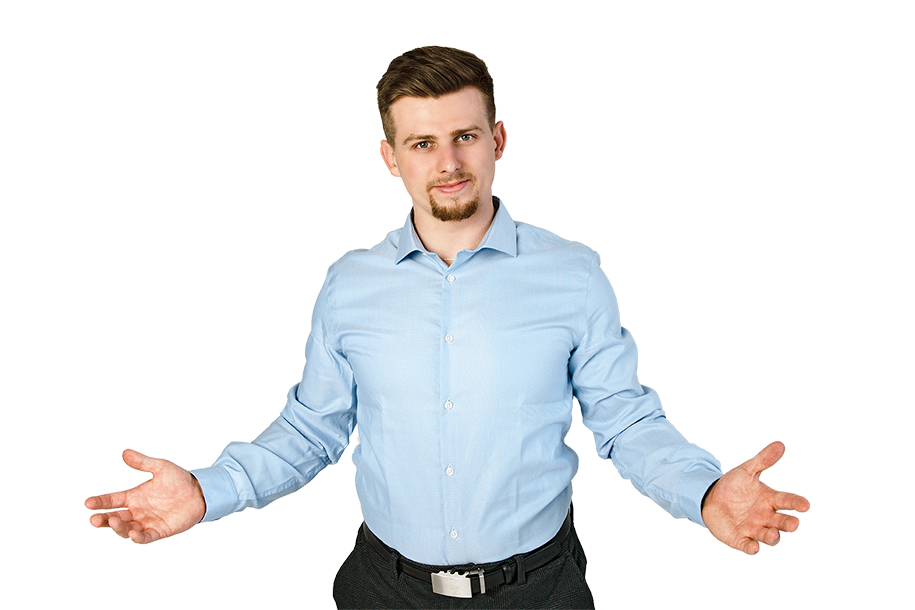Petr Tichy realitní makléř stojící